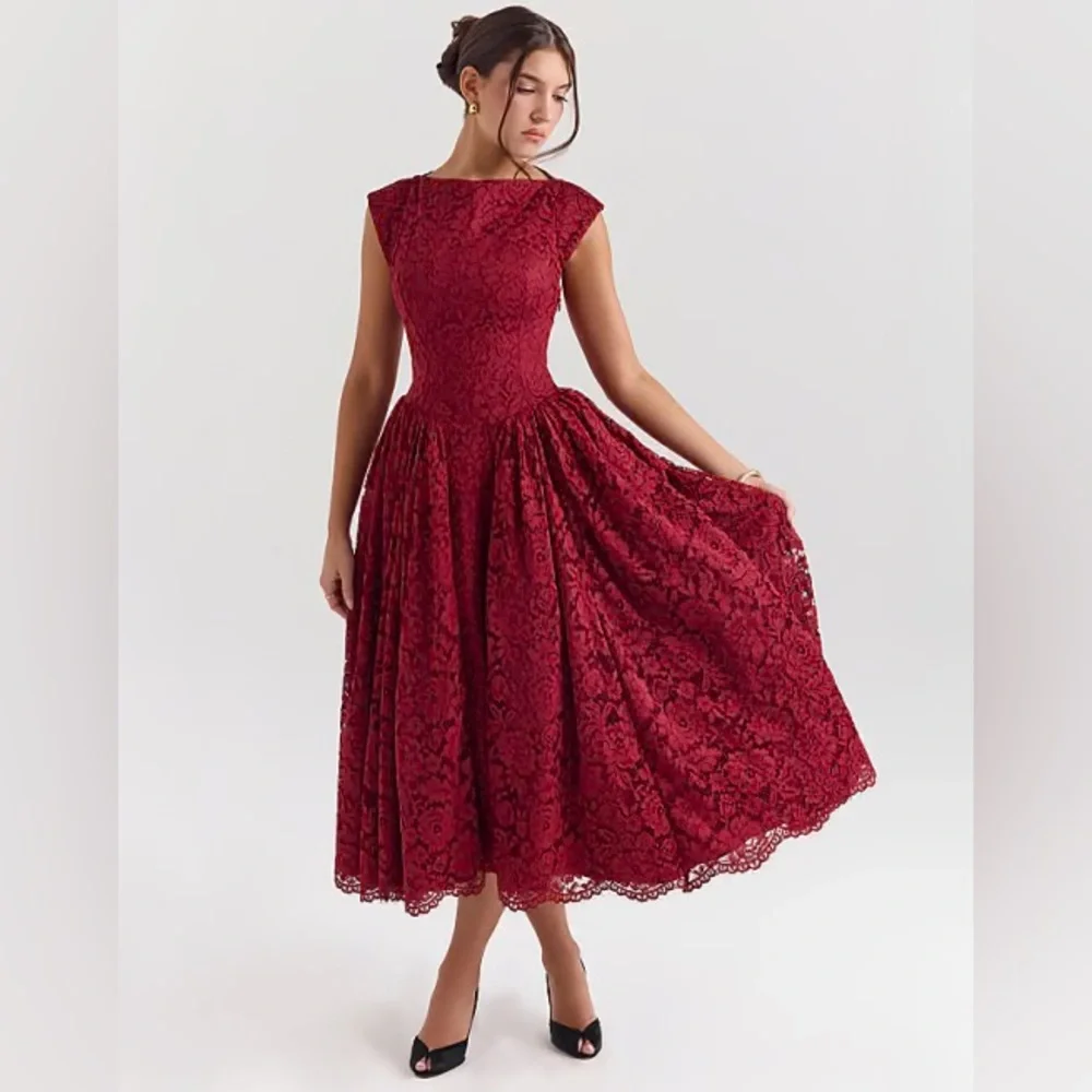 House Of CB - Debutante Dress in Red Lace - Picture 3 of 5